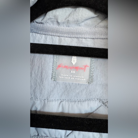 Free people Quinn Quilted Puffer Vest xs NWOT - Picture 6 of 6